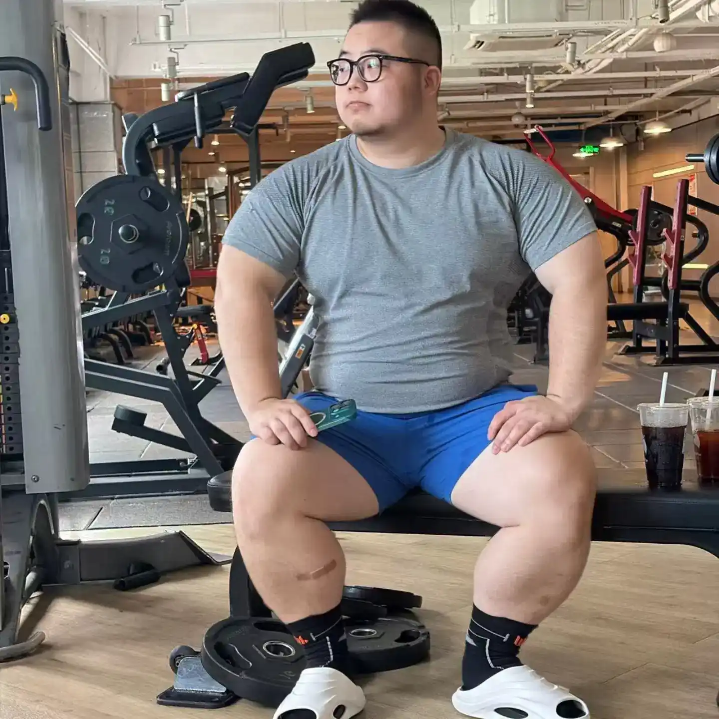 16 Gym Outfits for Big Guys Just Getting Started 9 Gym outfit ideas for plus size men