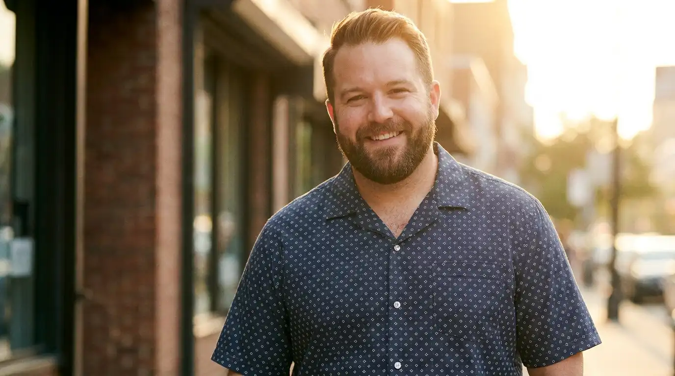 How to Dress for Hot Weather As a Big Guy
