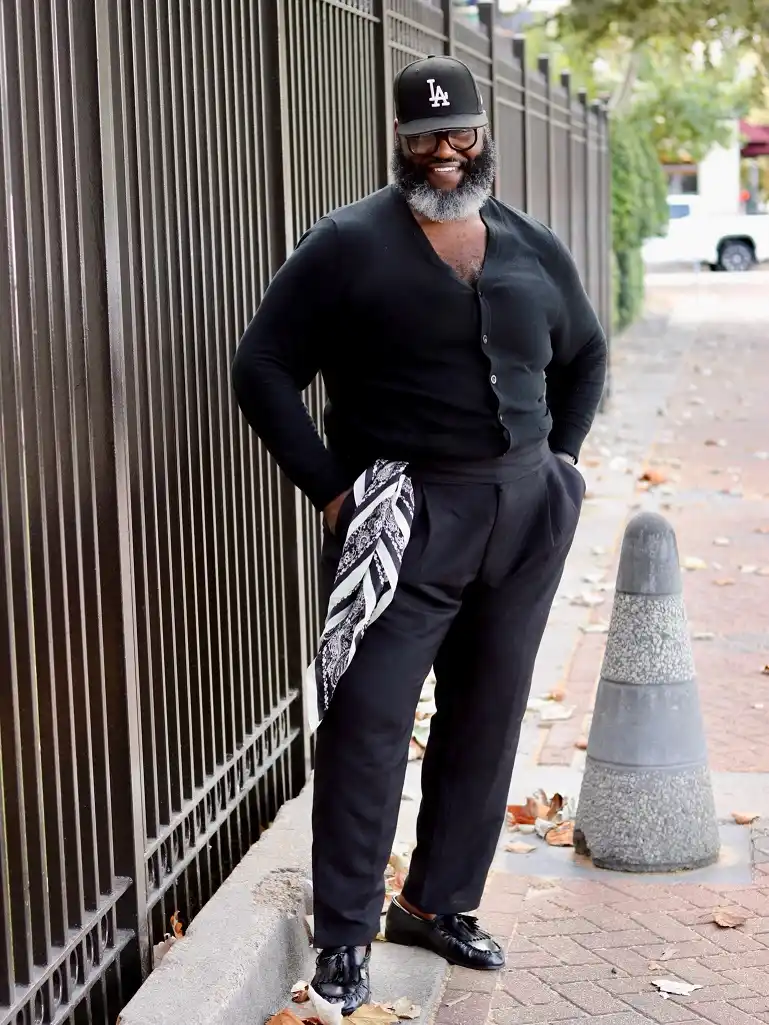 19 Casual Outfits That Actually Fit a Bigger Build 9 casual outfit ideas for big guys