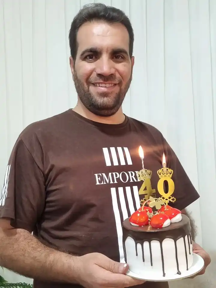 A Chocolate Brown Tee With Vertical Stripe Graphics