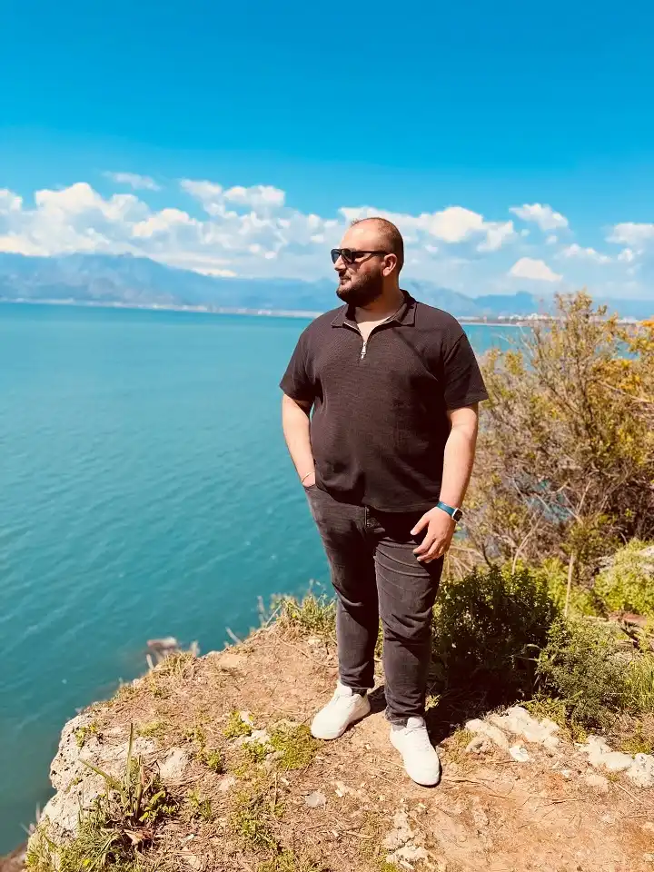 19 Casual Outfits That Actually Fit a Bigger Build 15 plus size men outfits